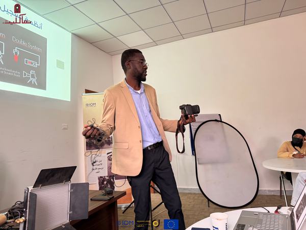 4D5C70CB-AAB2-4D72-BDA3-3624A1D61F0F