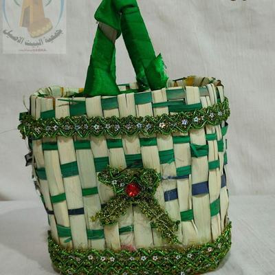 Artwork: حافظة اشياء