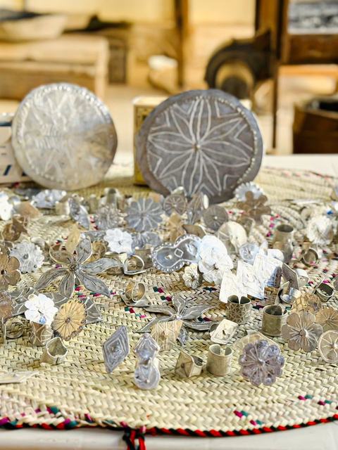 NGO Artwork: مشروع آلمس لصناعة الفضة